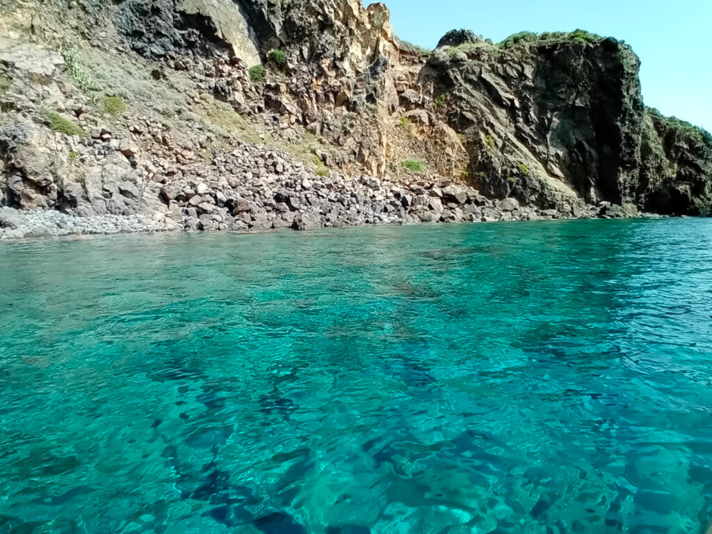 Noleggio barca con conducente a Vulcano - Eolie 