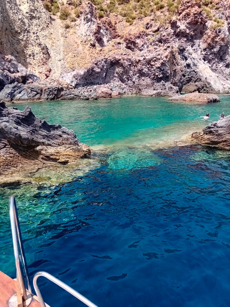 Noleggio barca con conducente a Vulcano - Eolie