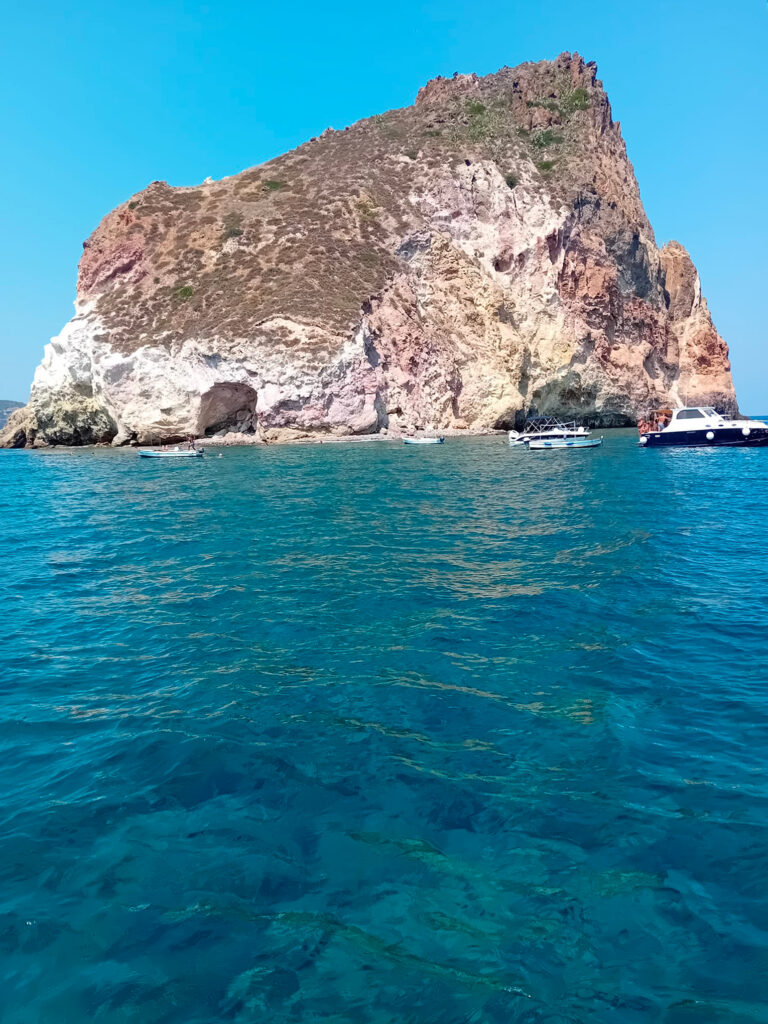 Noleggio barca con conducente a Vulcano - Eolie